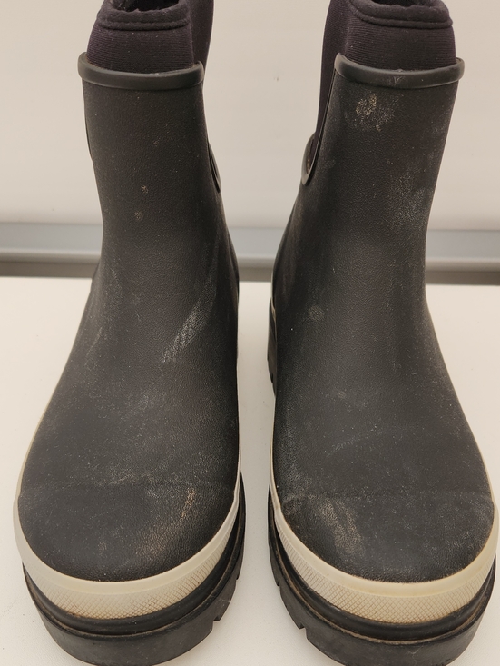 Merry People Shoes - Merry People black waterproof Chelsea lug sole Rain boots 9 Eu 40